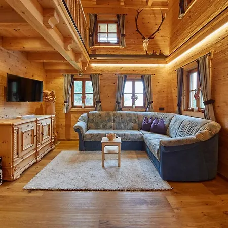 Woodstyle Chalet Alpstuga Saalbach-Hinterglemm