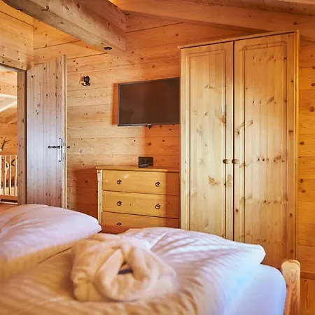 Alpstuga Woodstyle Chalet