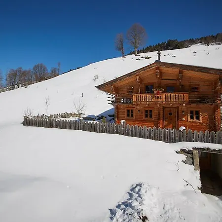 Alpstuga Woodstyle Chalet *